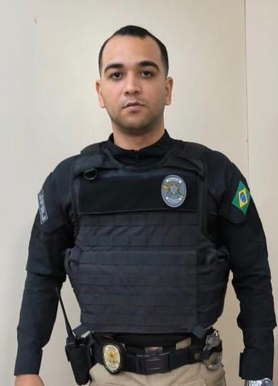Jovem supera desafios e se torna oficial temporário após ingressar como  soldado no Exército Brasileiro