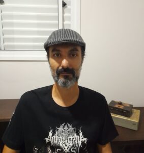 Foto de Raynes Adiron Castro, aprovado em 6º lugar no CNU (Bloco 8 – IBGE) para o cargo de Técnico em Informações Geográficas e Estatísticas.