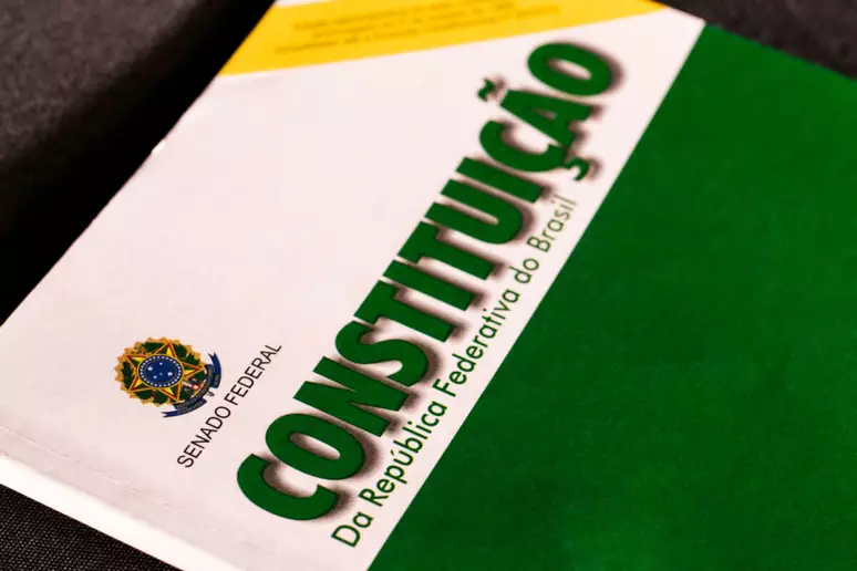 classificação ontológica das constituições