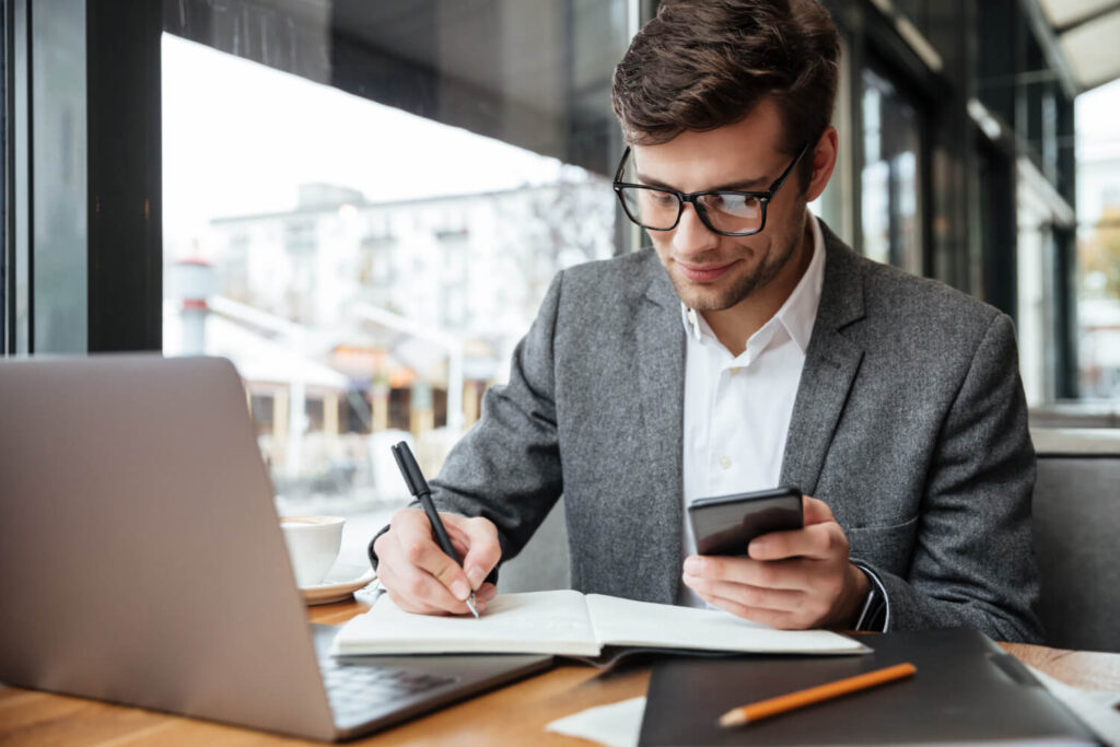 Quanto ganha um Auditor de Controle Externo?