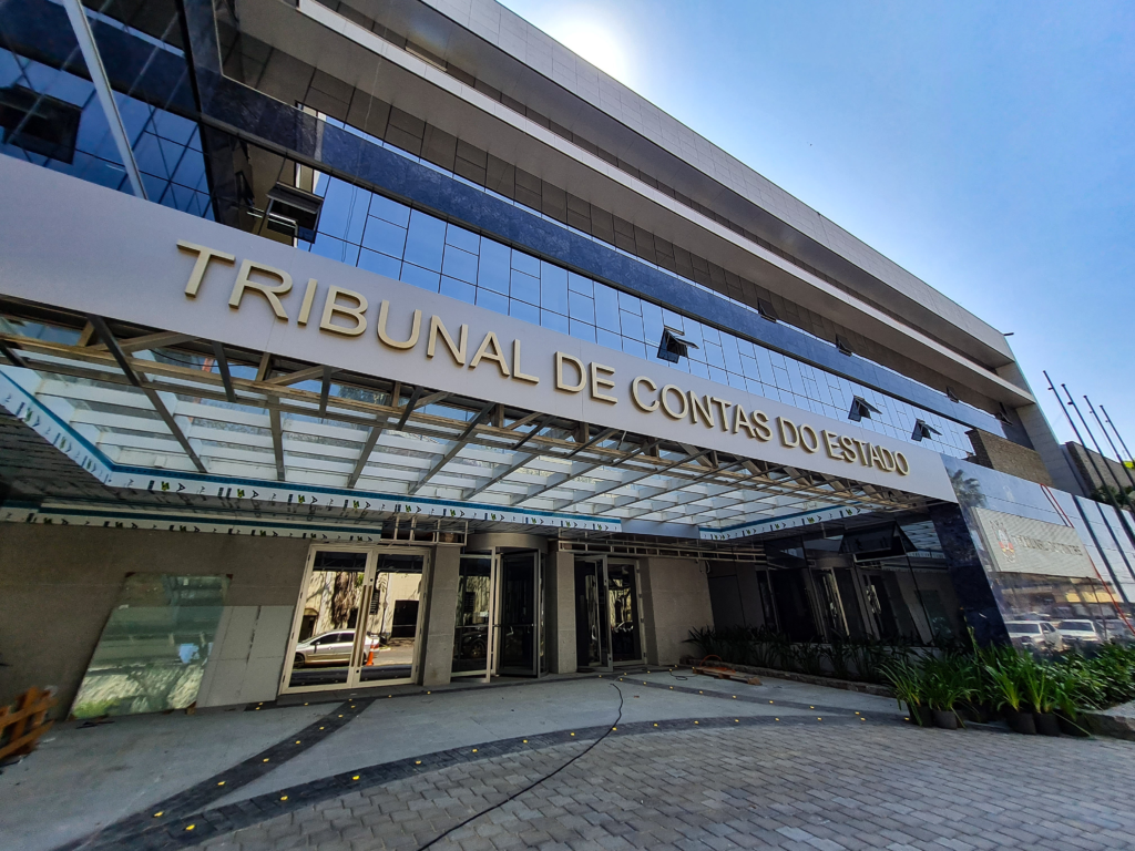 Concurso TCE RS: vagas imediatas mais CR!